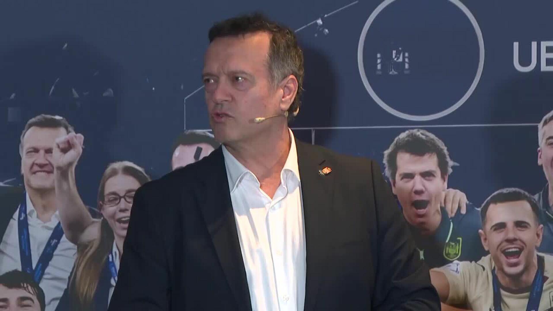 Los campeones de Europa de fútbol sala, homenajeados en Madrid: "No tenemos techo"