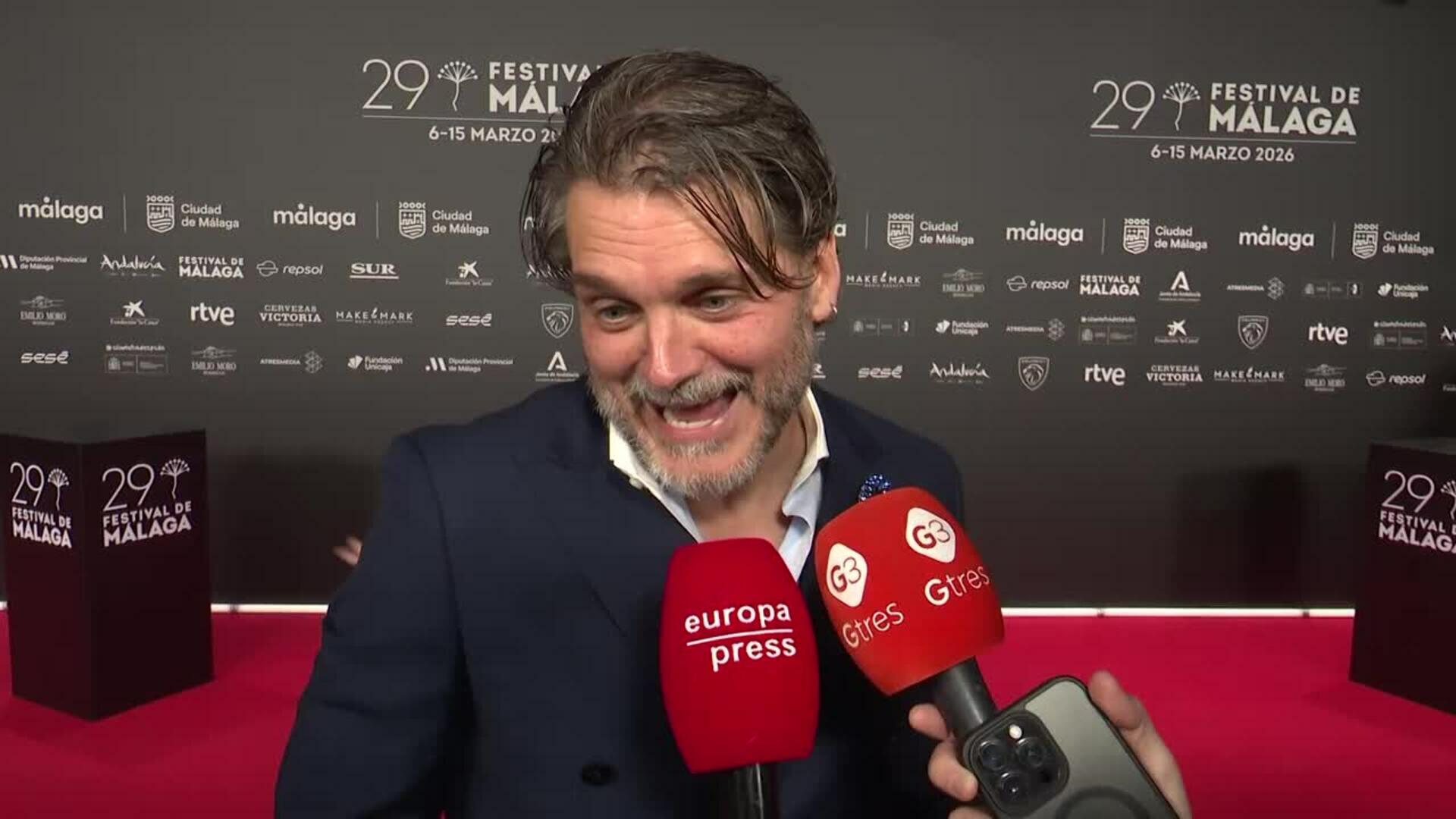 Salva Reina desvela cómo vive San Valentín con Kira Miró