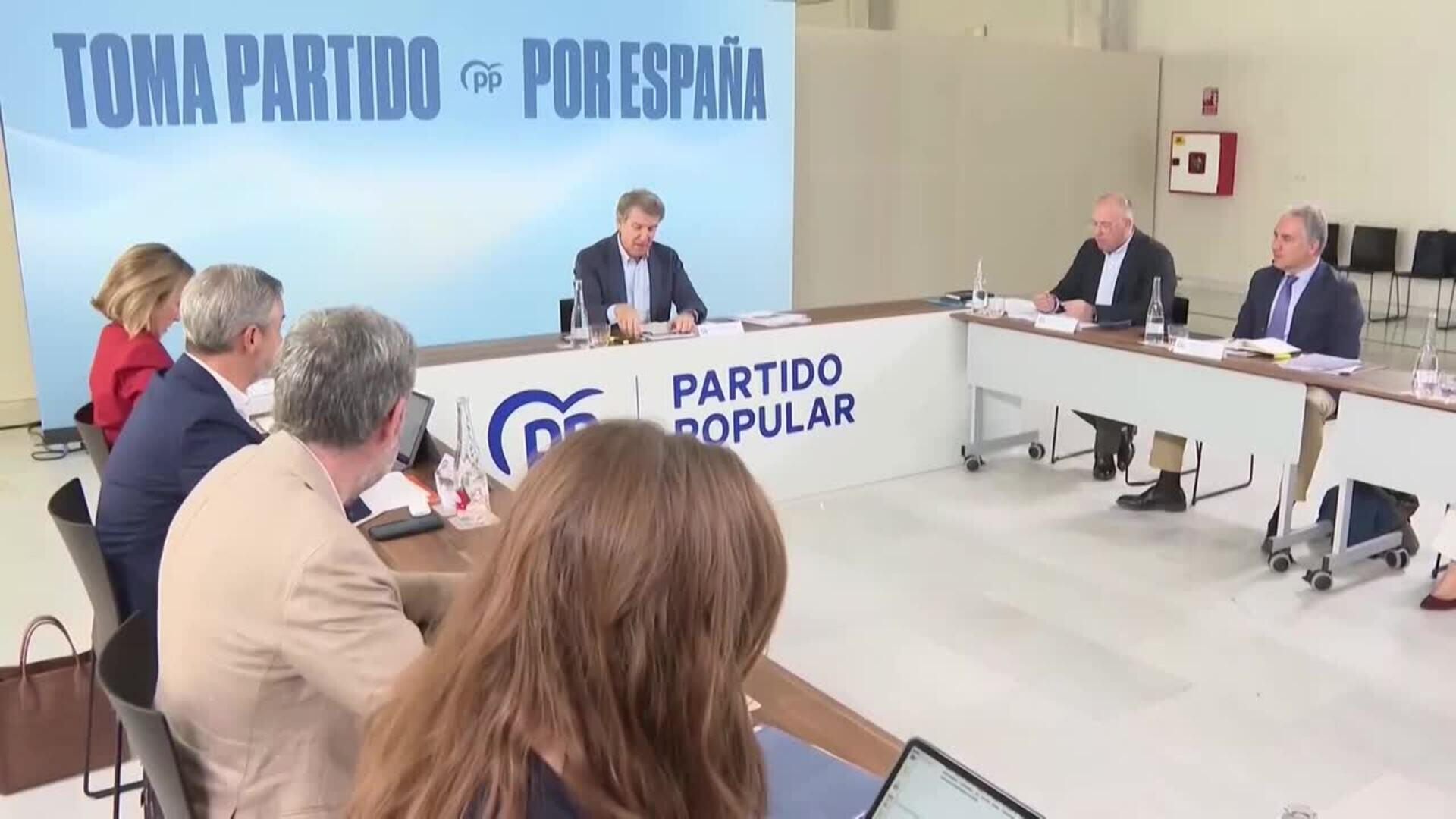 El PSOE sube un punto en el CIS, amplía a casi 10 su ventaja sobre PP y Vox marca récord