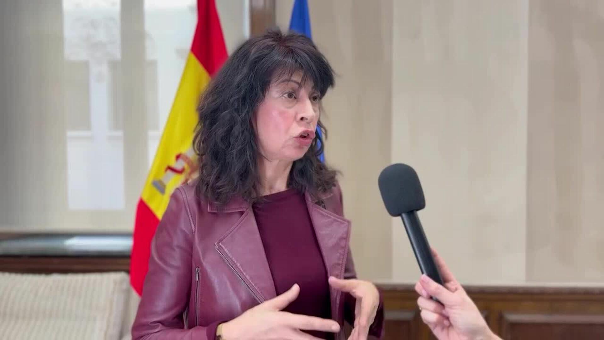 Ana Redondo apunta que el mensaje de María Guardiola sobre el feminismo es incoherente y cínico