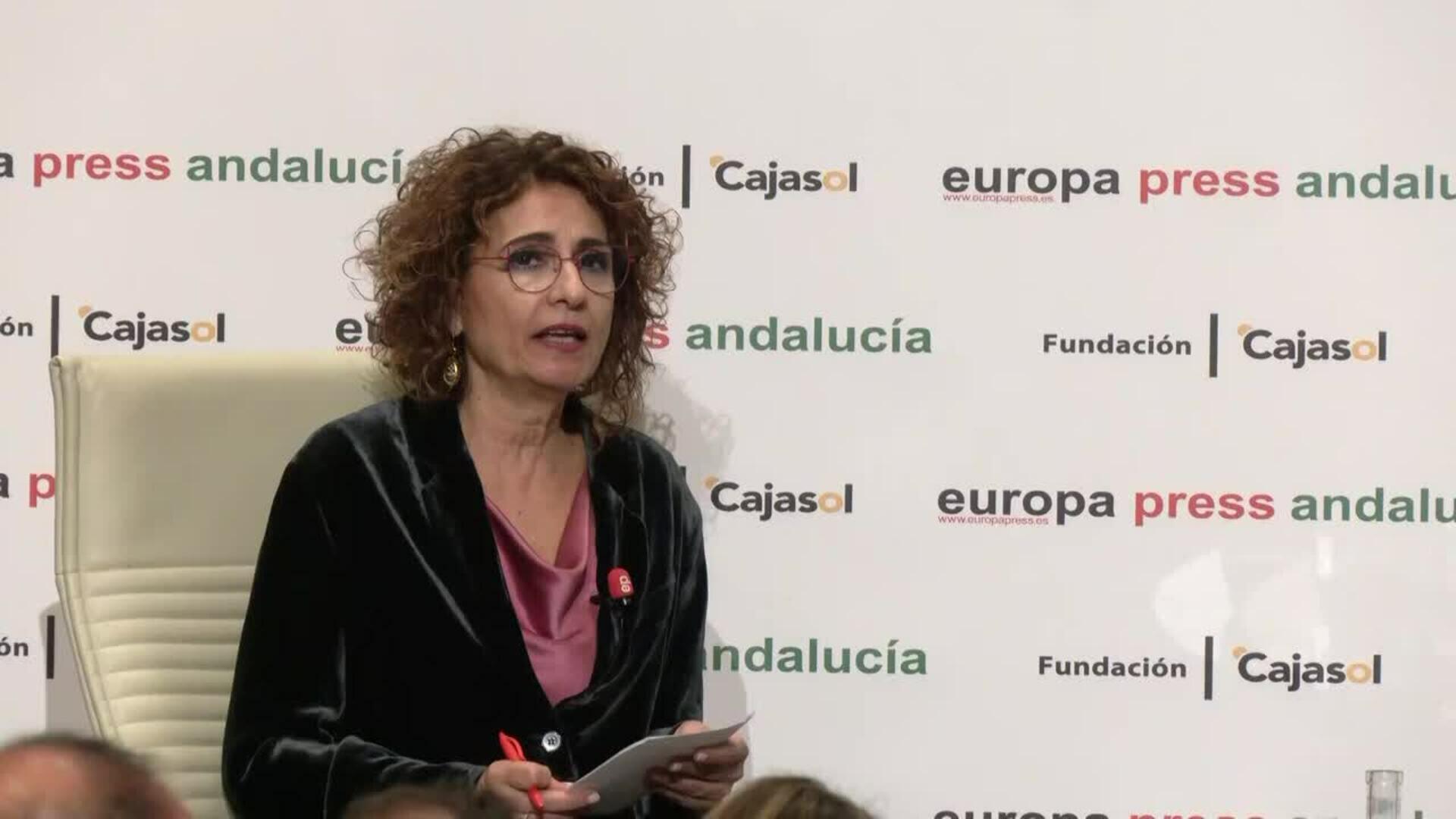 Montero pide esperar las pruebas de accidente en Adamuz y acusa a PP de querer culpar a Sánchez