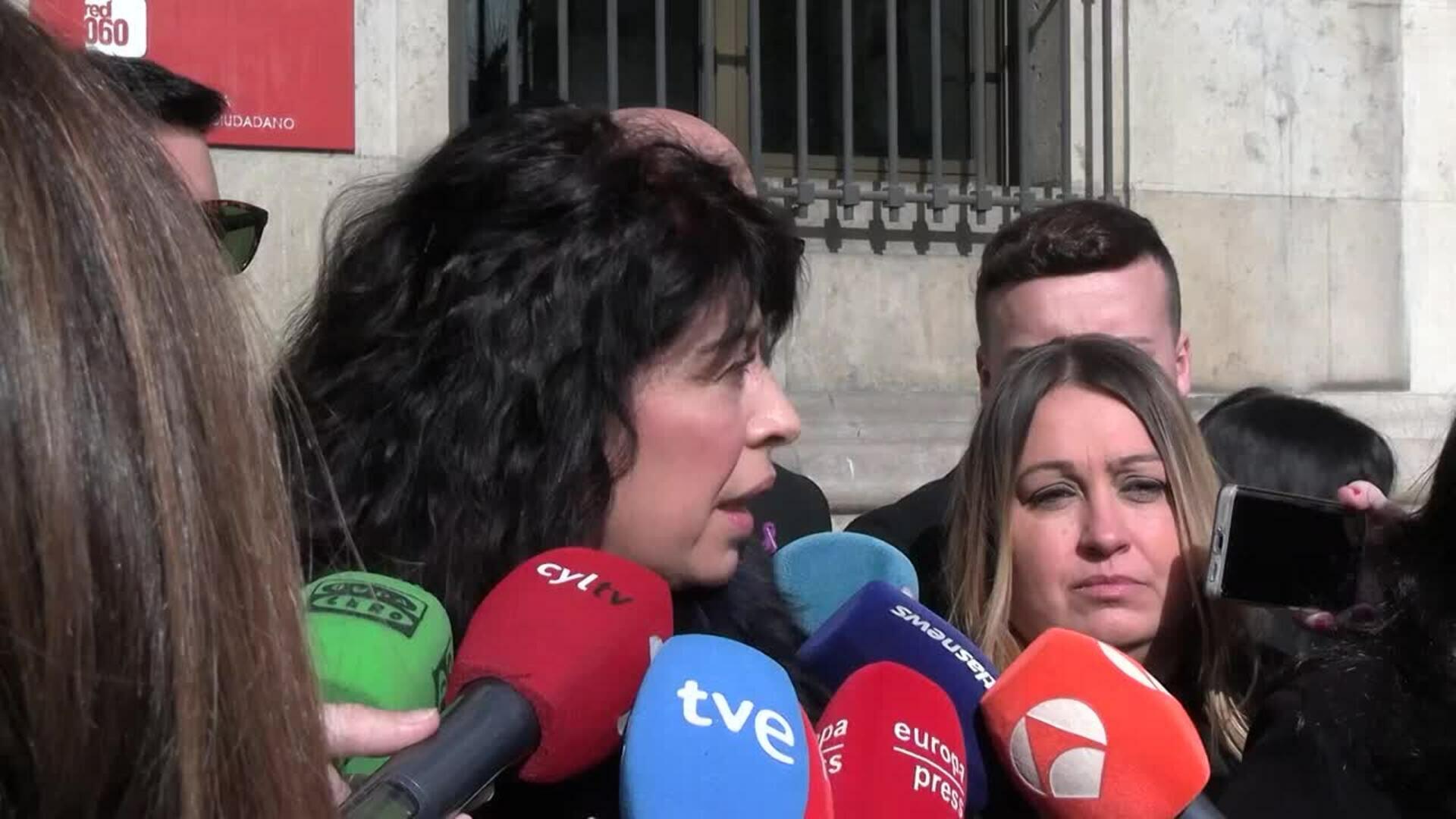 Ana Redondo sostiene que el Gobierno está "a disposición" de la víctima que denunció al DAO