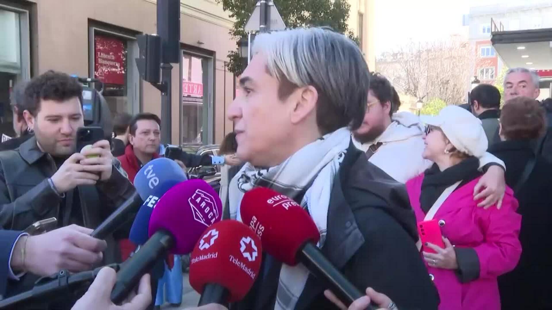 Colau aboga por una "primavera política" y pide unidad de las fuerzas progresistas