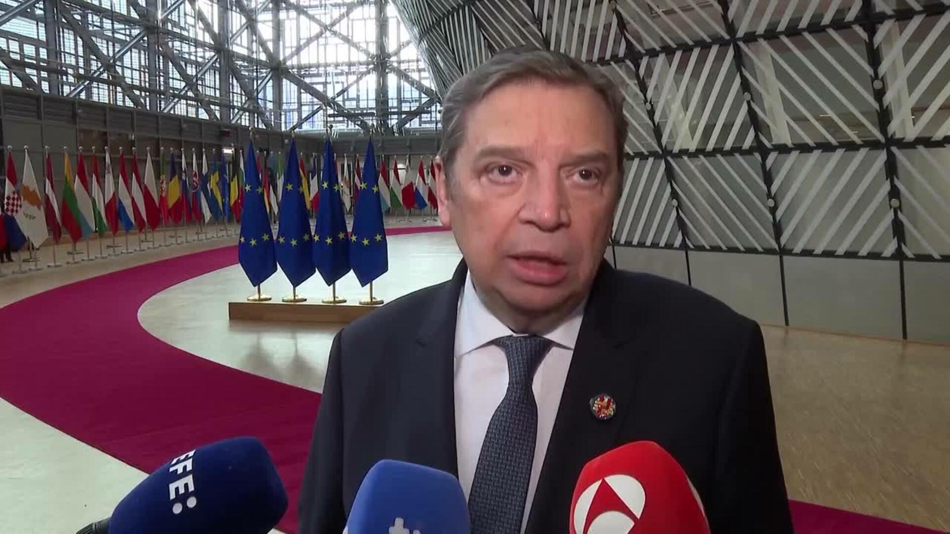 Planas aboga por mantener el acuerdo comercial con EEUU: "Un acuerdo es un acuerdo"