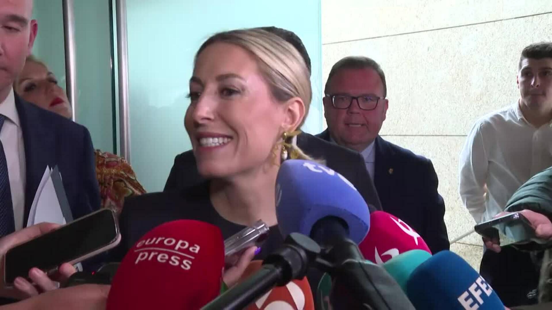 Guardiola reafirma que va "a poner todo" de su parte para acordar con Vox