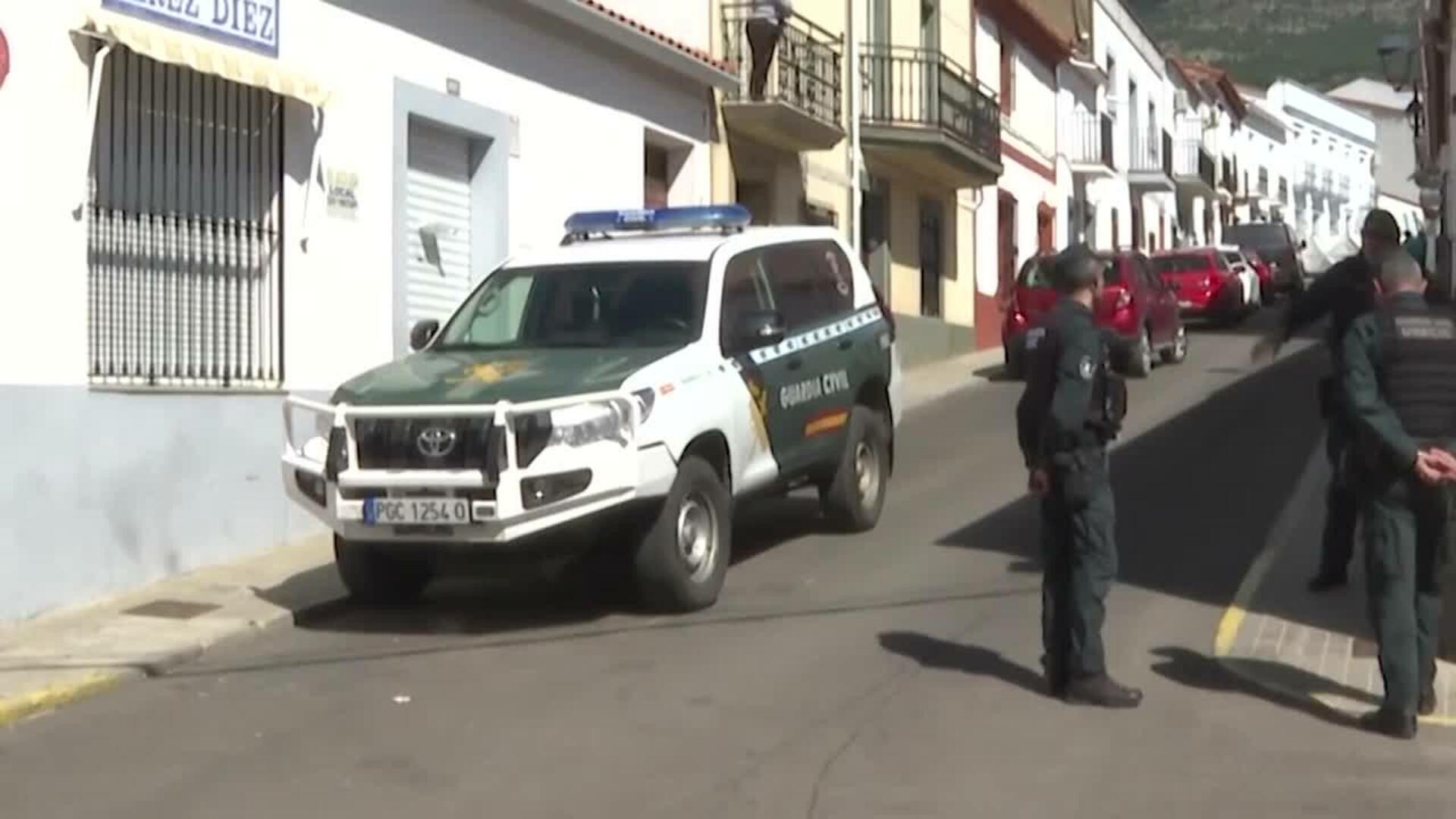 Detenidos dos hermanos en cuya casa se han encontrado restos óseos en la búsqueda de Cadenas