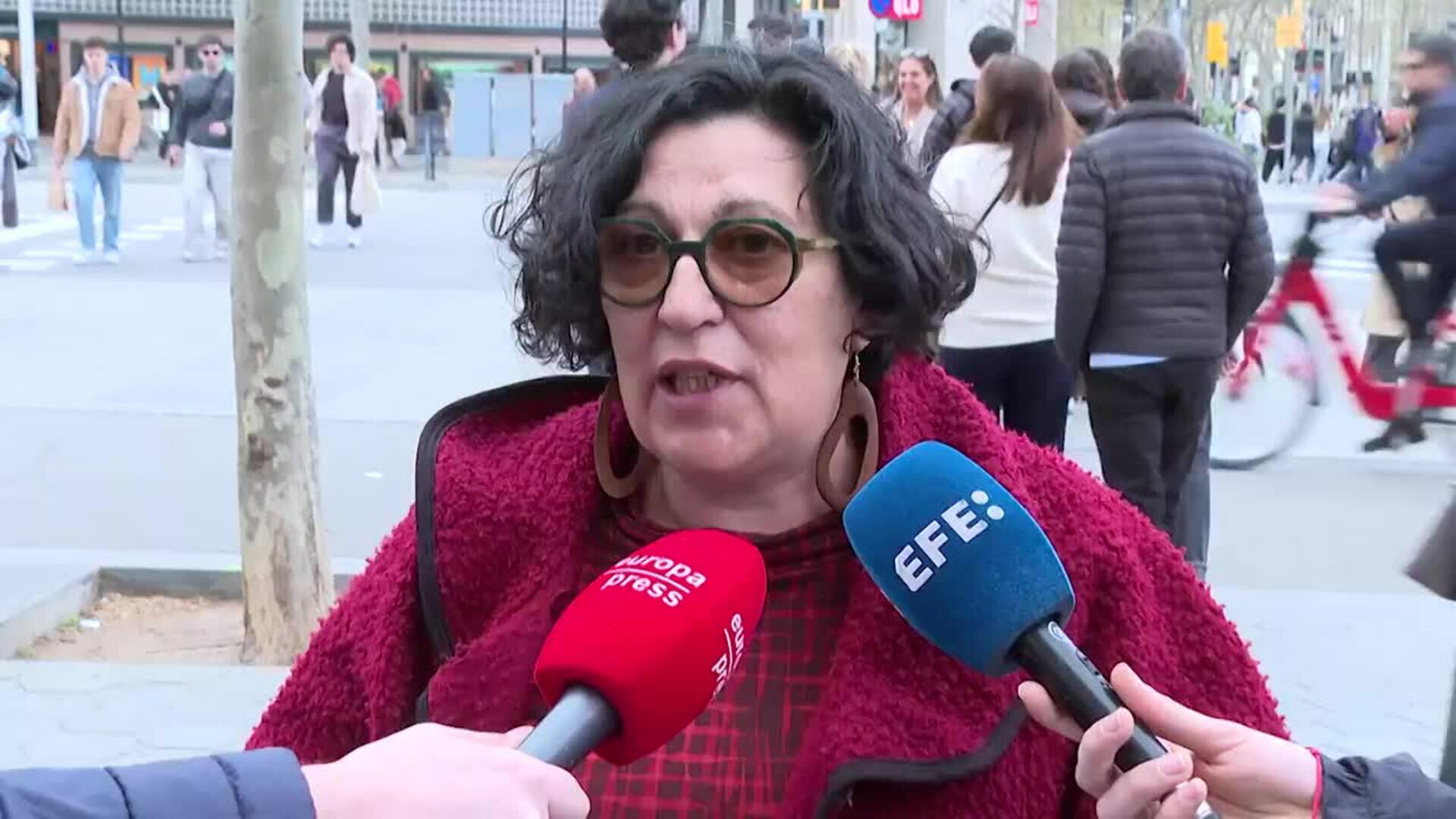 1500 personas salen a las calles de Barcelona para manifestarse contra el racismo y el fascismo