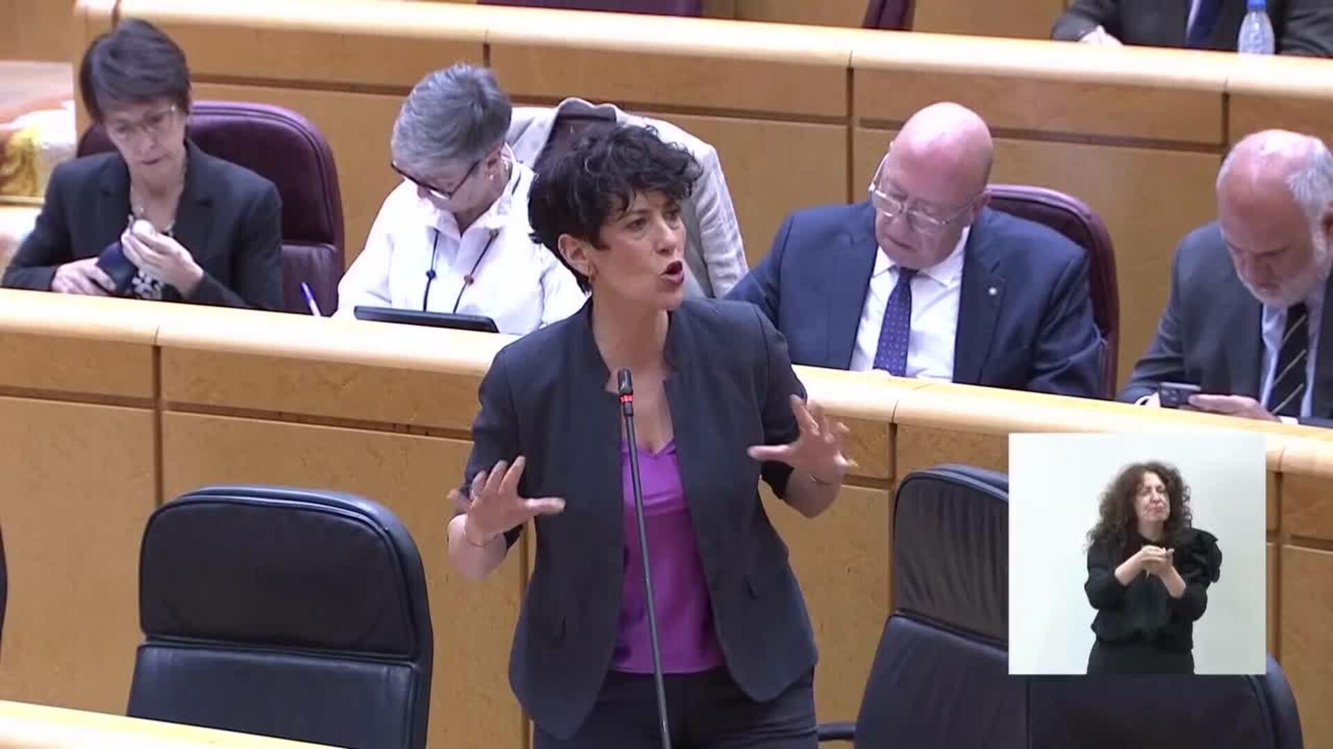 El Gobierno pide al PP que admita que España "va por buen camino"