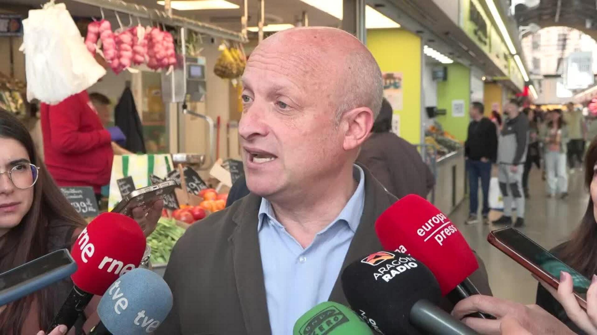 El cerramiento del claristorio del Mercado Central concluirá en abril