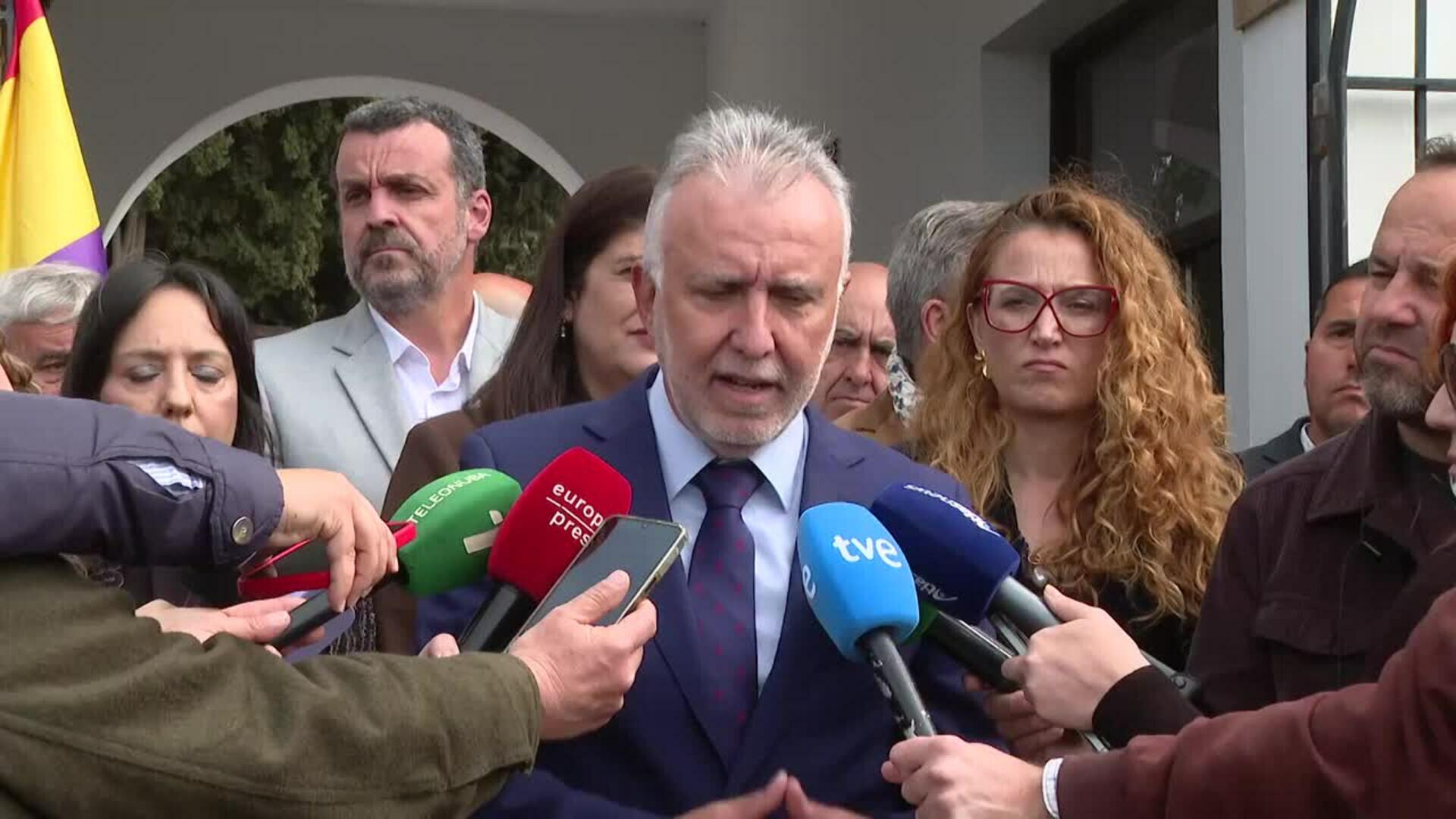 Torres pide al PP que "actúe como el PSOE" y suspenda la militancia de Fernández Díaz