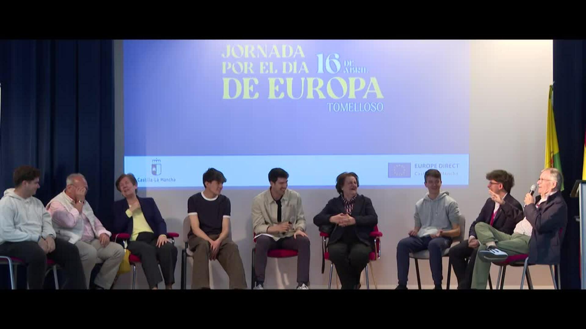 Alumnos de un instituto de Tomelloso participan en la final de las II Olimpiadas sobre la UE