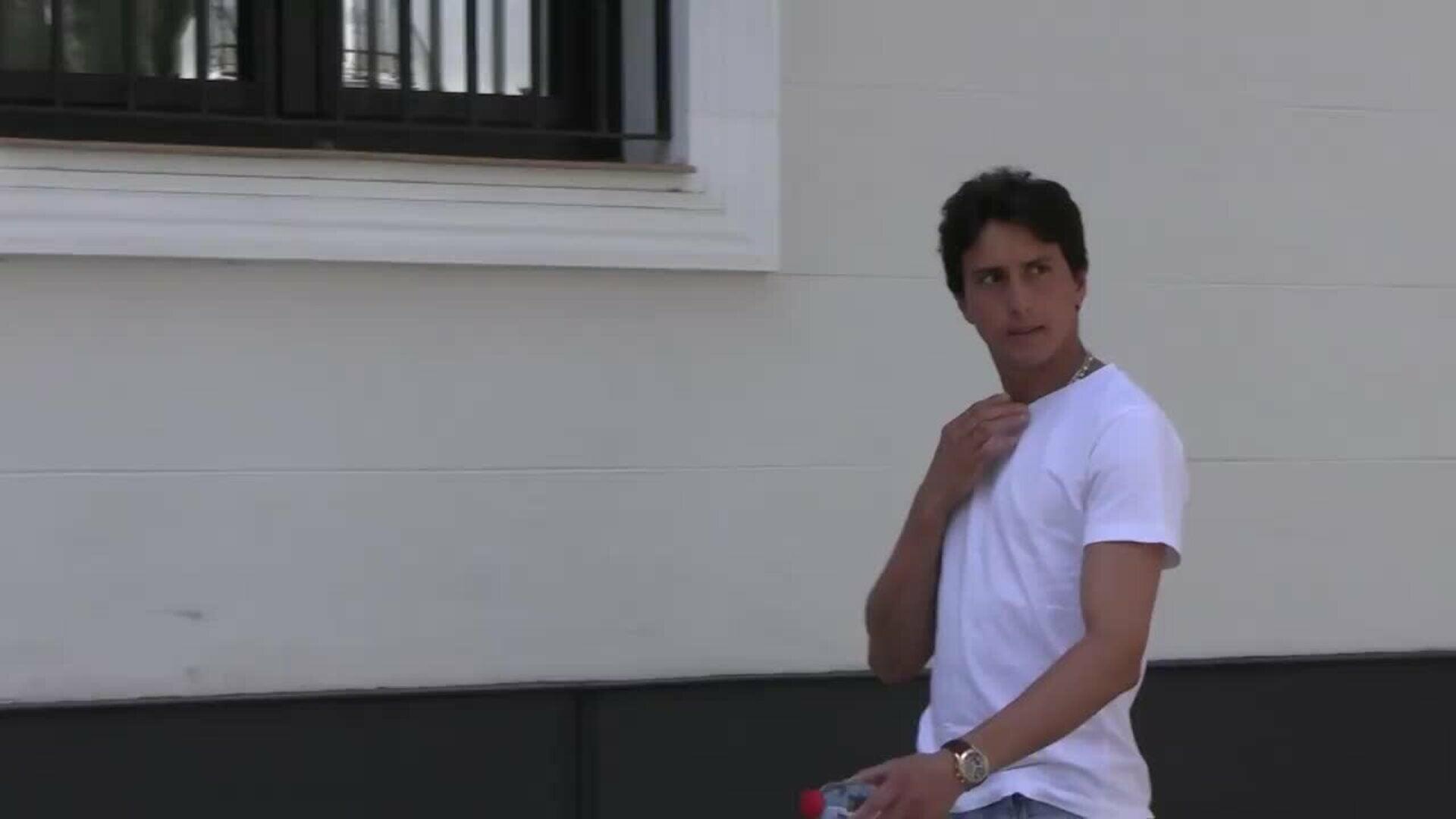 Primeras imágenes de Roca Rey tras la confirmación de su relación con Tana Rivera