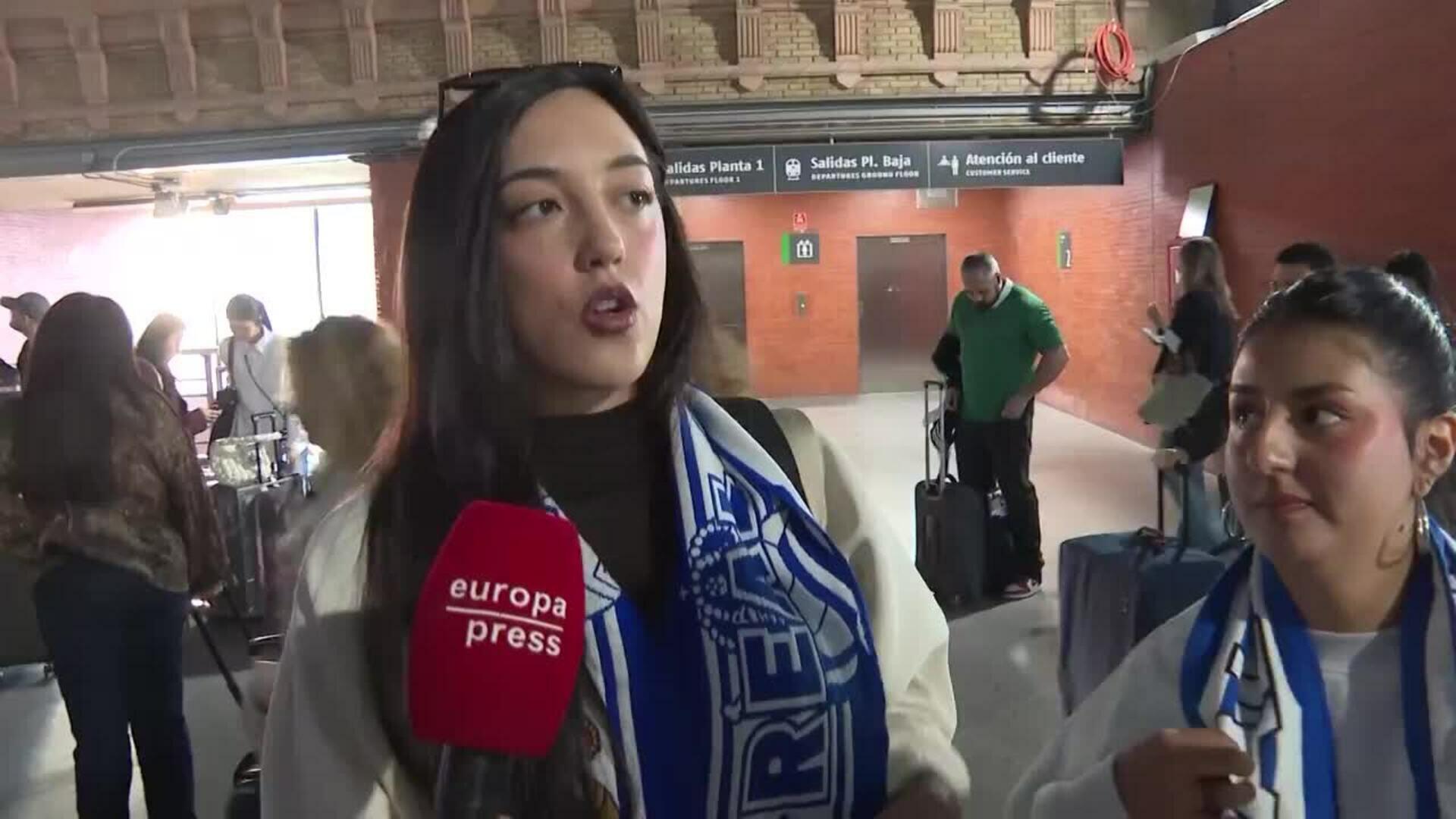 Aficionados del Atlético de Madrid y de la Real Sociedad se preparan para la final de Copa