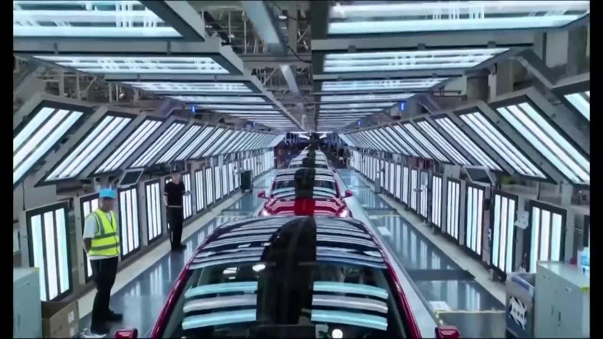 Tesla mejora sus ingresos en el primer trimestre del año