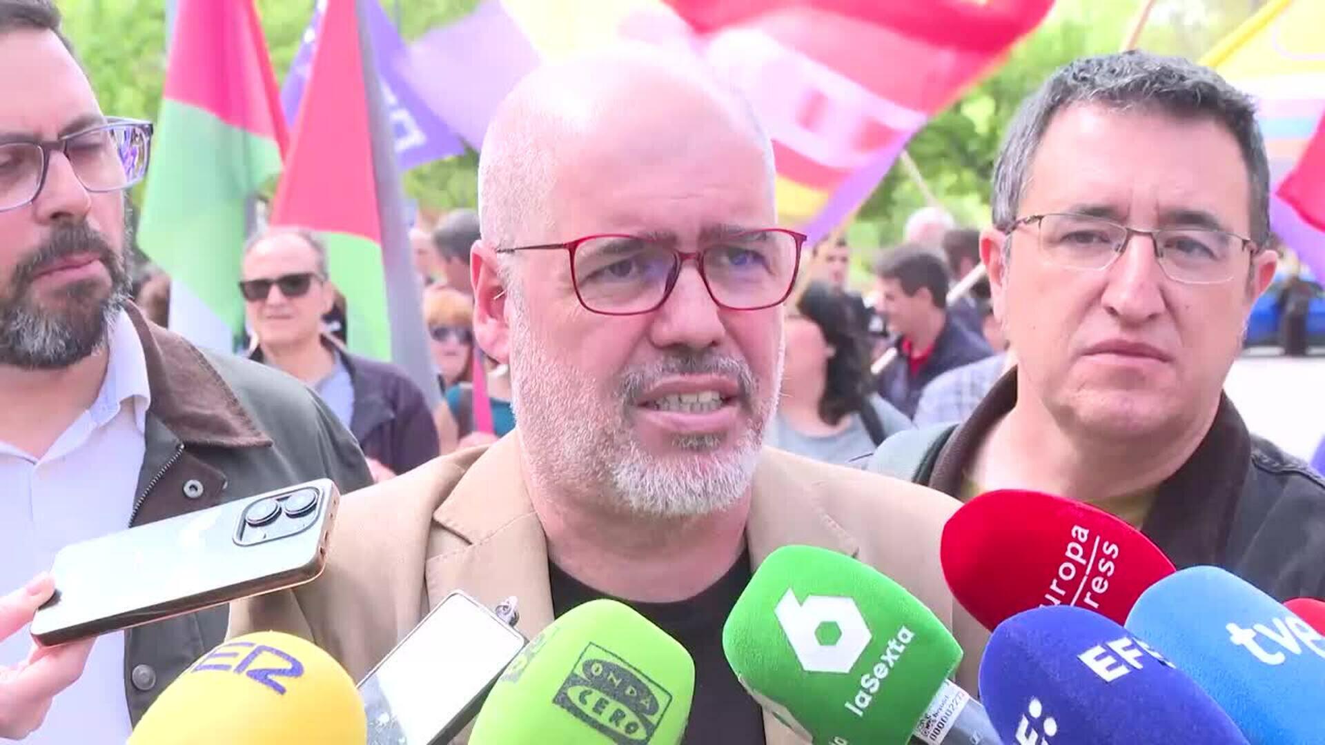 Sordo (CCOO) califica de "trampantojo de hilo neofascista" el concepto de "prioridad nacional".