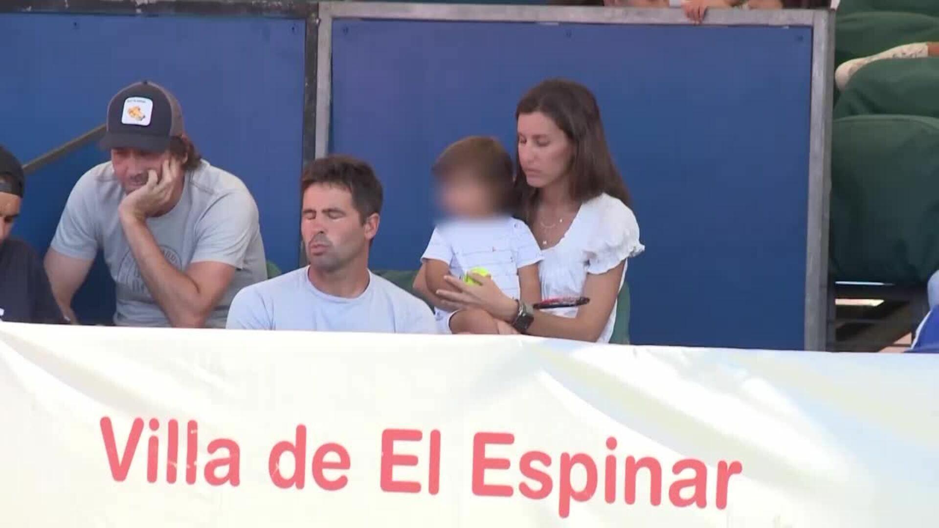 Ana Boyer y Fernando Verdasco abandonan el hospital tras el nacimiento de su primera hija