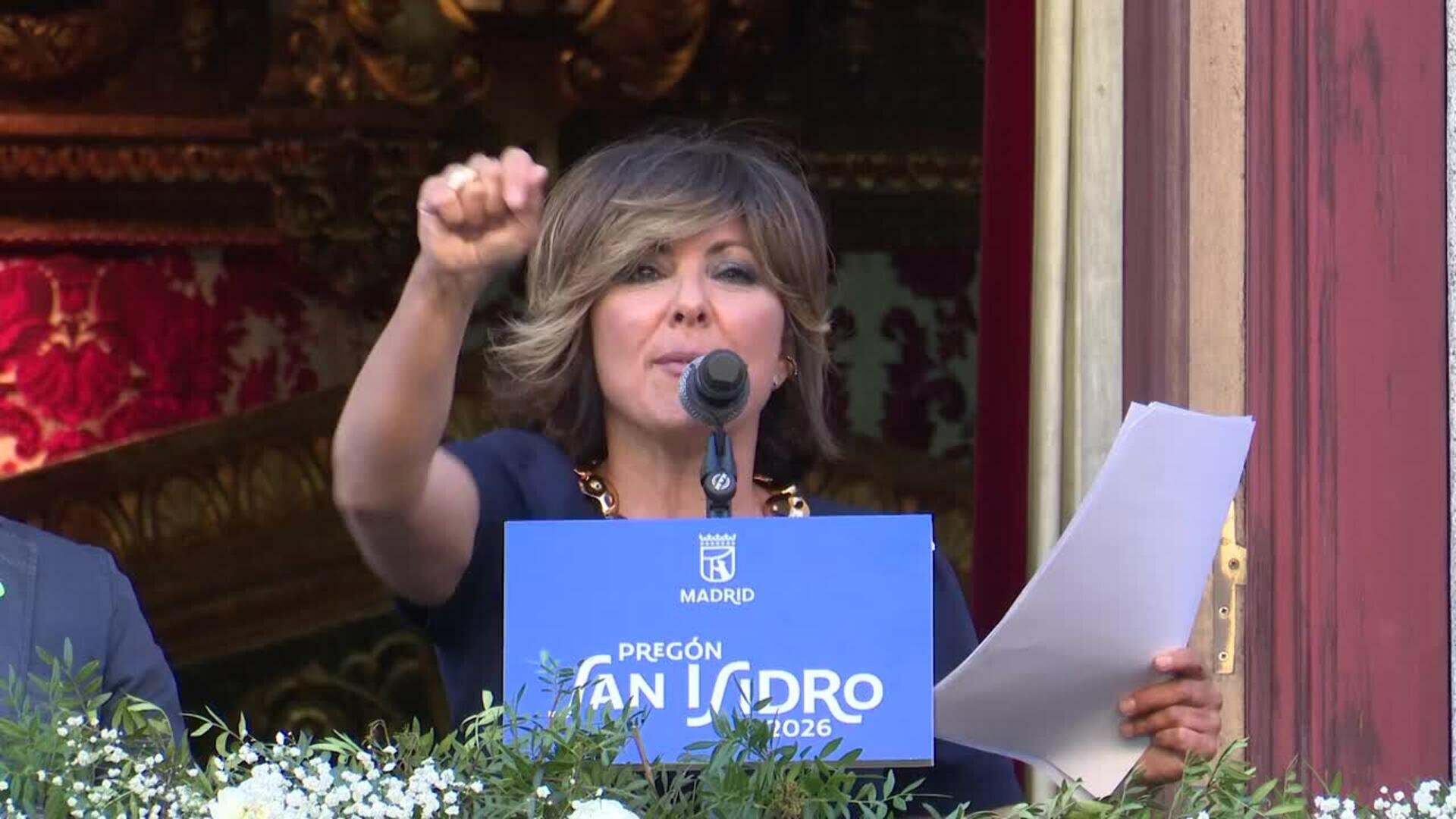 Ónega canta al Madrid con "alma de mujer"