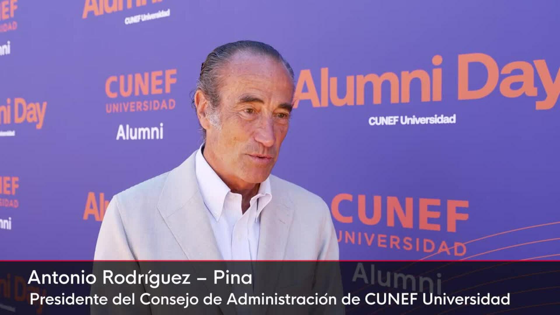 De Guindos destaca el valor de la educación superior en el Alumni Day de CUNEF Universidad