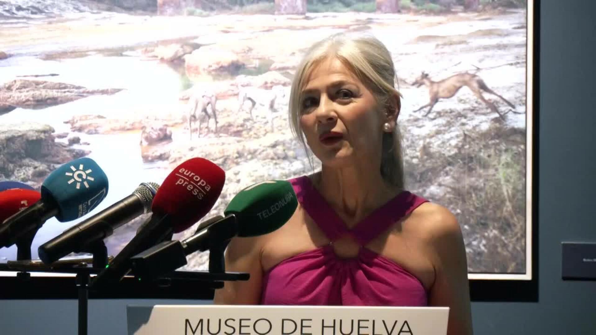La Consejería de Cultura homenajea a la fotógrafa María Clauss en el Museo de Huelva