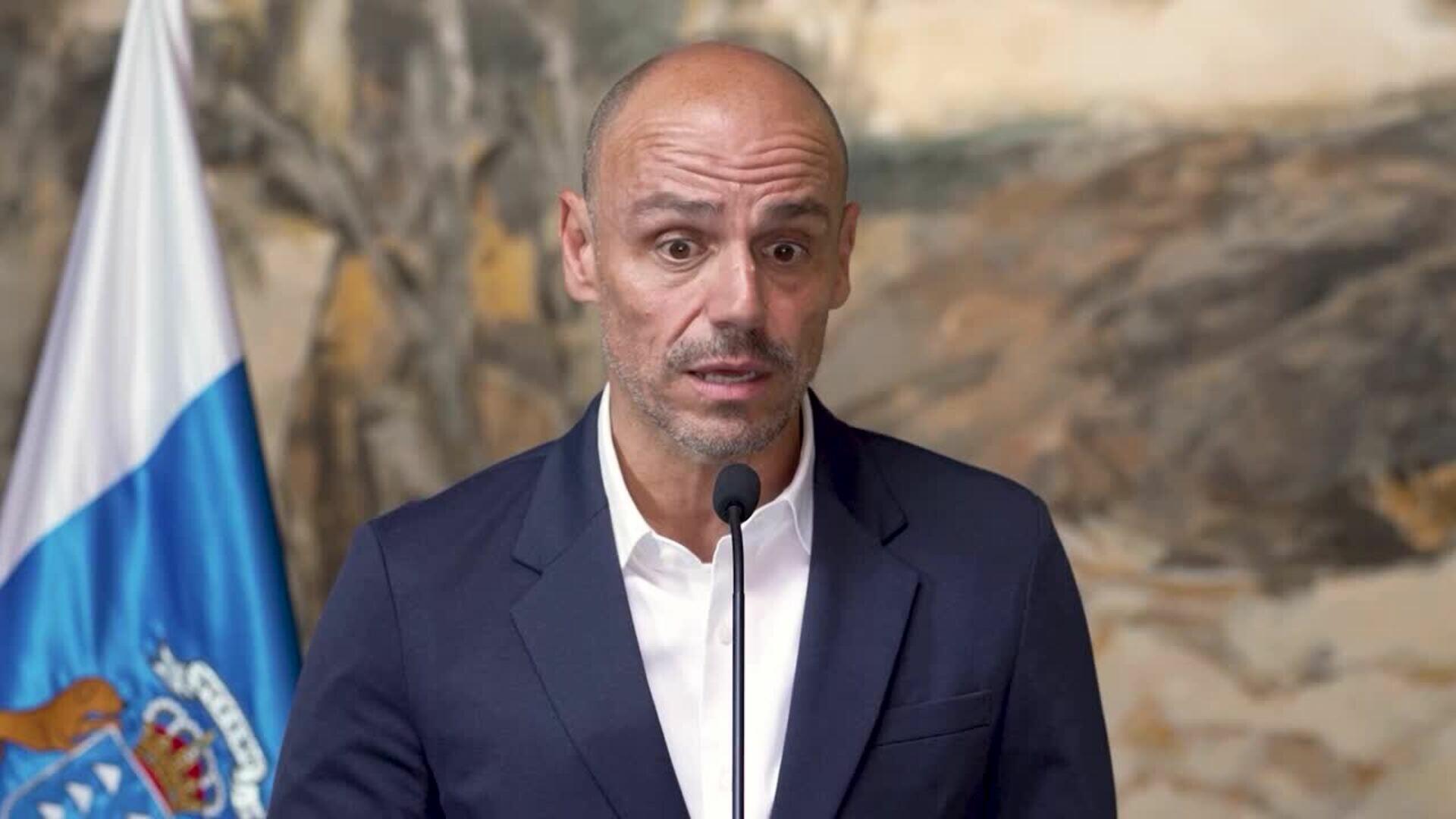 Canarias convoca a entidades, Fecai, Fecam y portavoces para coordinar ayudas a Venezuela
