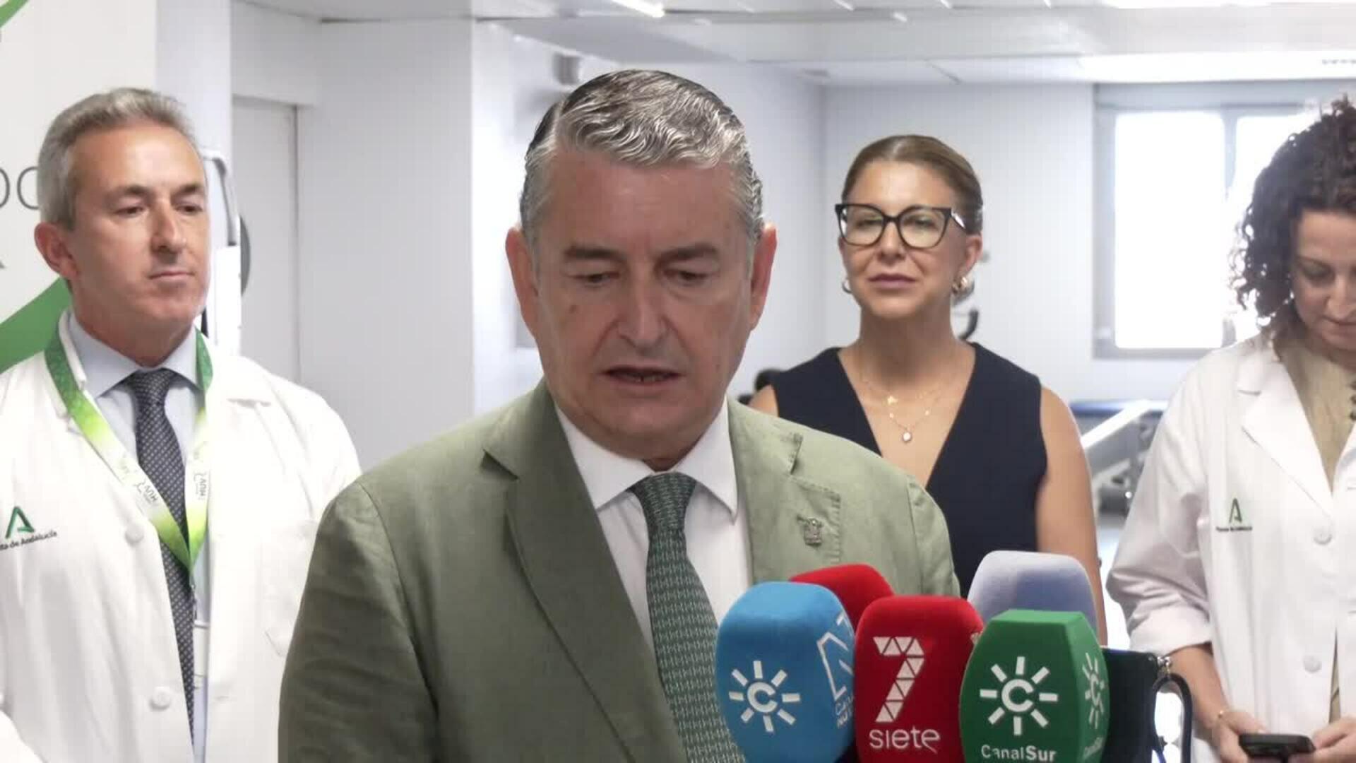 Sanz pide "dejar trabajar" para que las negociaciones de PP-A y Vox tengan "éxito"