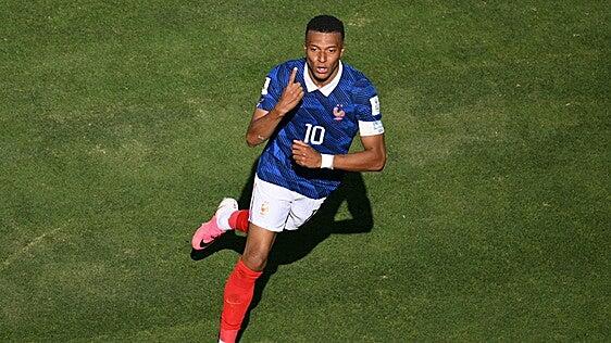 Mbappé y Olise ya meten miedo: Francia se impone como favorita