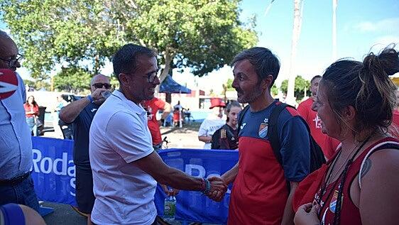 Ángel Sabroso elogia los valores que transmite la Maspalomas Cup