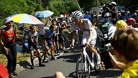 El calor, la principal amenaza para los ciclistas en el Tour de Francia