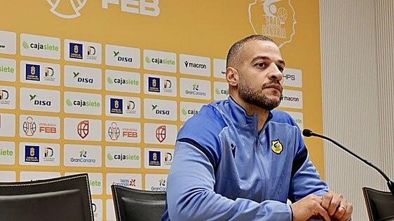 Savignani engrasa al Granca: «Tenemos que estar consistentes para un partido duro»