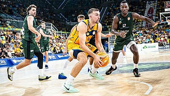 Estreno del Cajasiete Gran Canaria en la 'otra Copa' con nuevo careo manchego