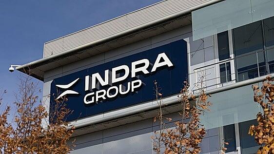 Indra se olvida de Escribano y negocia con Santa Bárbara para captar los grandes contratos de defensa