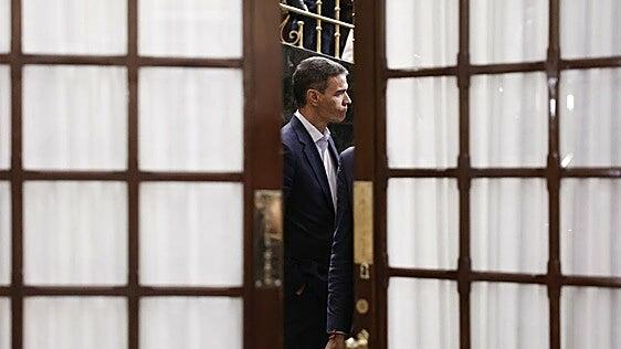 El Gobierno prorroga el escudo anticrisis pese a los avisos del FMI y del Banco de España