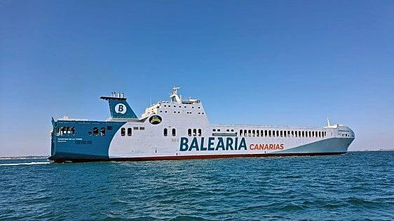 Baleària Canarias incorpora el buque de mayor capacidad histórica de carga rodada del archipiélago en sus conexiones con la península