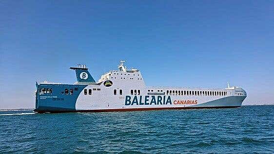 Baleària Canarias incorpora el buque de mayor capacidad histórica de carga rodada del archipiélago en sus conexiones con la península