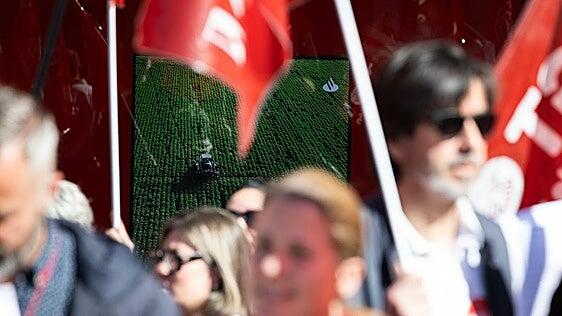 CC OO llama al sector de la banca a movilizarse en una docena de ciudades