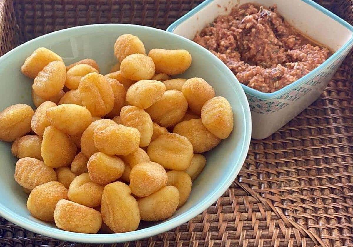 El aperitivo ideal para ver el partido de España esta noche: ideas fáciles que se preparan en menos de 20 minutos