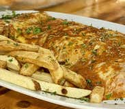 La mejor milanesa de Fuerteventura se come en este restaurante de Corralejo: Mesón Las Tejas