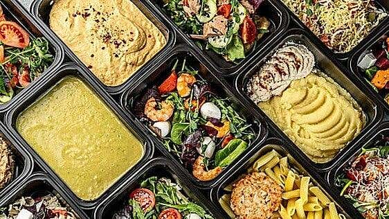 Menú semanal personalizado a domicilio, así son las empresas en Gran Canaria que cocinan por ti
