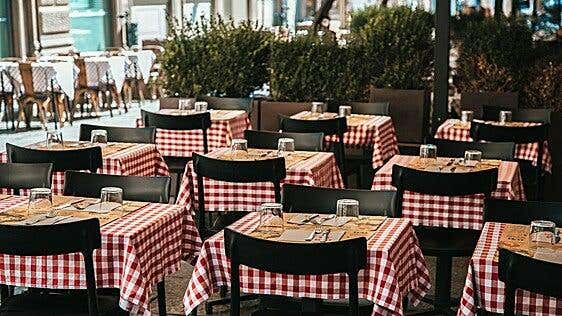 Volver a los restaurantes de siempre tiene nombre: «regularmaxxing» y esta es su ruta en Gran Canaria