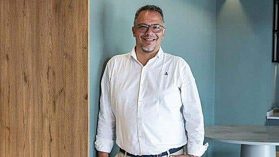 Dónde saborear Gran Canaria según el director de marketing y comunicación de Aperitivos Snack, Paul Perdomo
