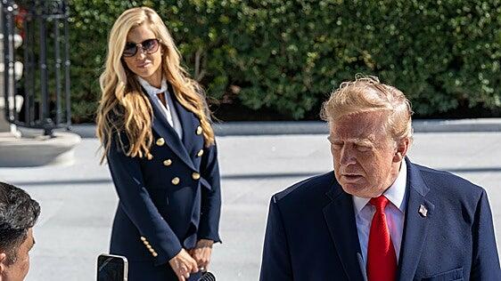 El accidentado estreno de la nueva portavoz de Trump desata dudas sobre su continuidad