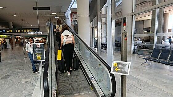 La movilidad en Guacimeta, de nuevo impropia para un aeropuerto puntero