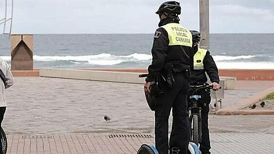 CSIF advierte de la falta de refuerzos de la Policía Local en las playas durante el verano por impagos reiterados de la Administración