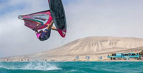 La Copa Mundial de Windsurf opta a fiesta de interés turístico
