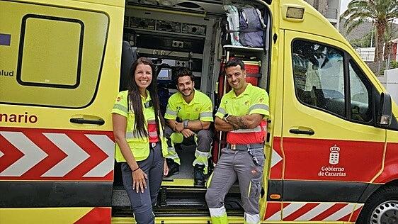 El Servicio de Urgencias Canario recuerda los riesgos de lanzarse al mar desde muelles o espigones