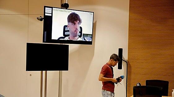 Asencio, absuelto tras el perdón de las víctimas; los otros tres jugadores, condenados a cárcel por pornografía infantil