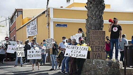 El drama de la carretera de Almatriche no tiene fin: la licitación queda desierta