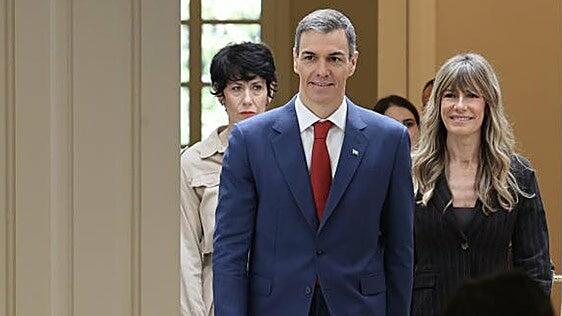 Las acusaciones  se niegan a que Begoña Gómez pueda acompañar a Sánchez a la cumbre de la OTAN
