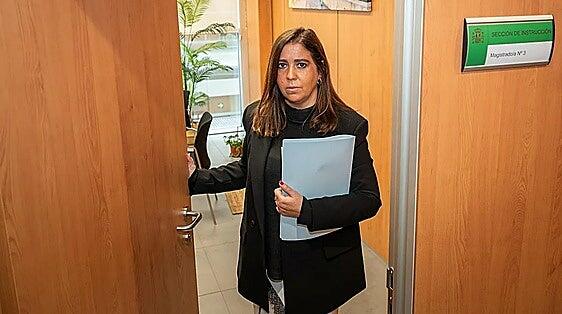 La UCO vincula un grupo de Facebook de Badajoz con el plan para intimidar a la magistrada Beatriz Biedma