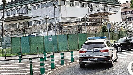 La Ertzaintza detiene en Irun por terrorismo a dos personas con información sobre guardias civiles